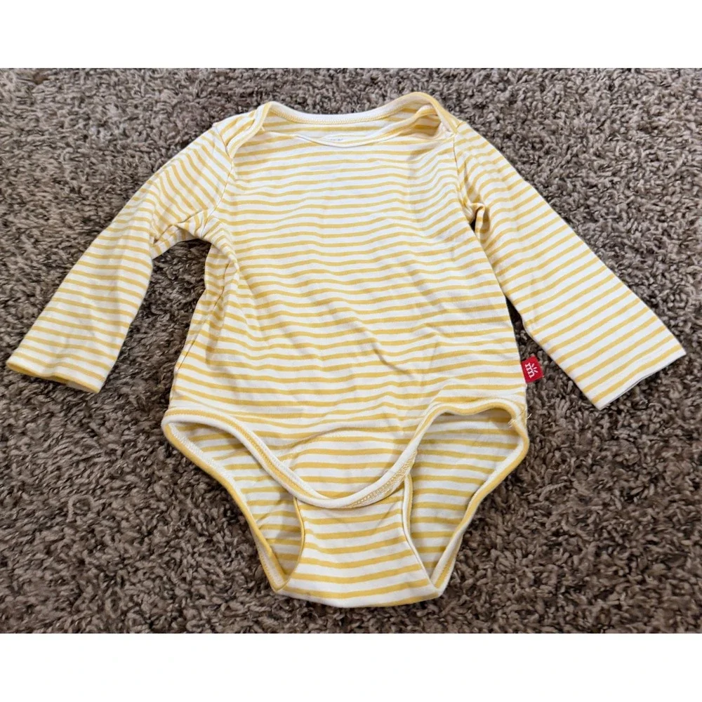 Magnetic Me-Carter's- Striped Bodysuit Brown Floral Leggings 9-12/9  Mon
